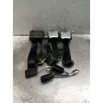 JUEGO CINTURONES TRASERO 8E5857805D 4P 2005