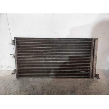 CONDENSADOR / RADIADOR AIRE ACONDICIONADO 879752U 51767143 