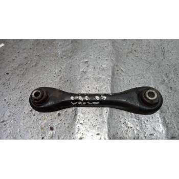 BRAZO SUSPENSION SUPERIOR TRASERO IZQUIERDO ANTERIOR 