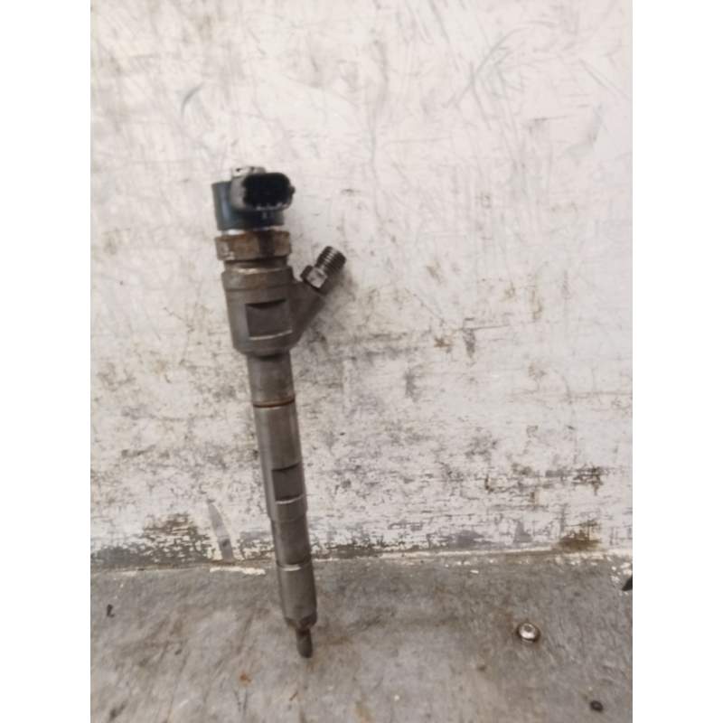 Recambio de inyector para kia sorento i (jc) 2.5 crdi referencia OEM IAM 338004A500 0445110 BOSCH