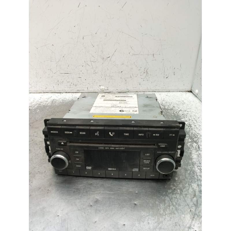 Recambio de sistema audio / radio cd para dodge journey se referencia OEM IAM 05064924AG TT1AA1268T6427 2009