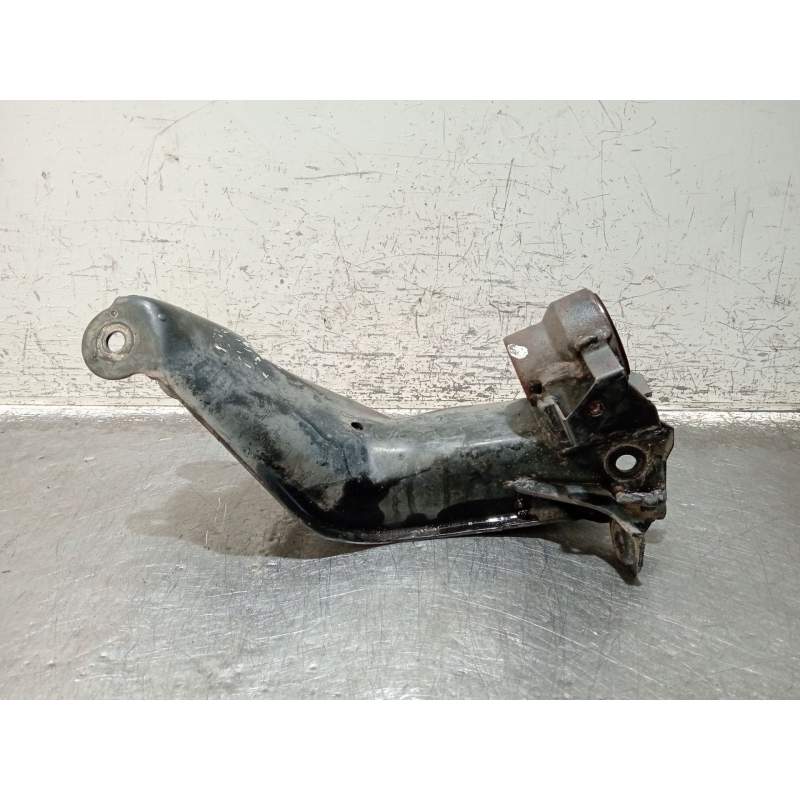 Recambio de brazo suspension superior delantero derecho para nissan primera hatchback (p11) 1.6 16v referencia OEM IAM   