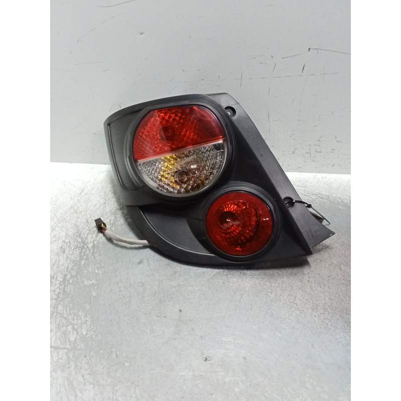 Recambio de piloto trasero izquierdo para chevrolet aveo berlina hatchback ls referencia OEM IAM   