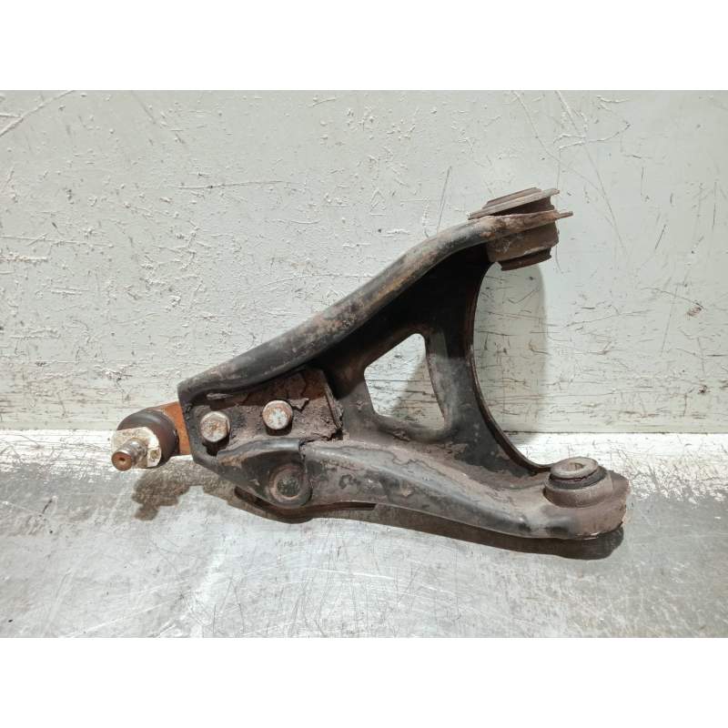 Recambio de brazo suspension inferior delantero izquierdo para renault clio ii fase i (b/cbo) 1.4 alize referencia OEM IAM  14G 