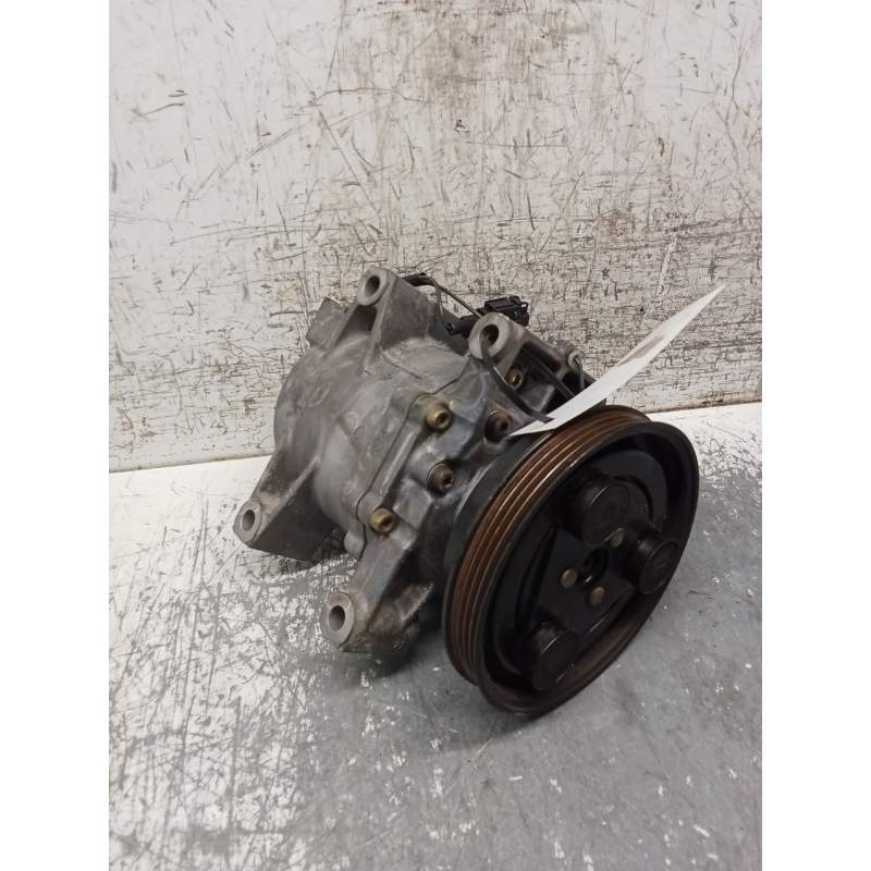 Recambio de compresor aire acondicionado para nissan primera hatchback (p11) 1.6 16v referencia OEM IAM 926002J004 971105001 