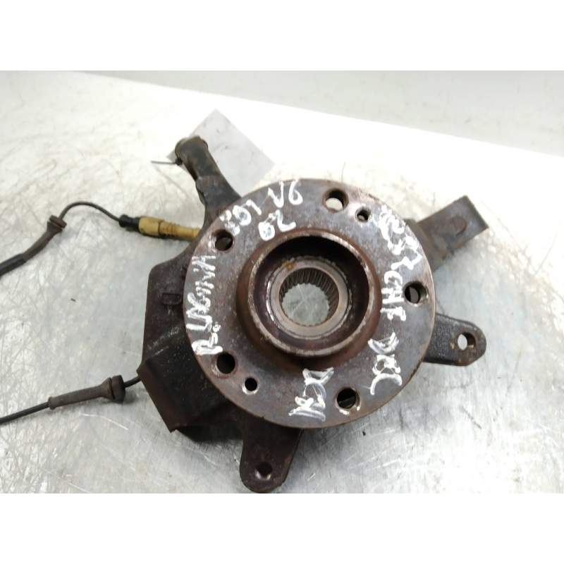 Recambio de mangueta delantera derecha para renault laguna ii (bg0) dynamique referencia OEM IAM  30G 2002