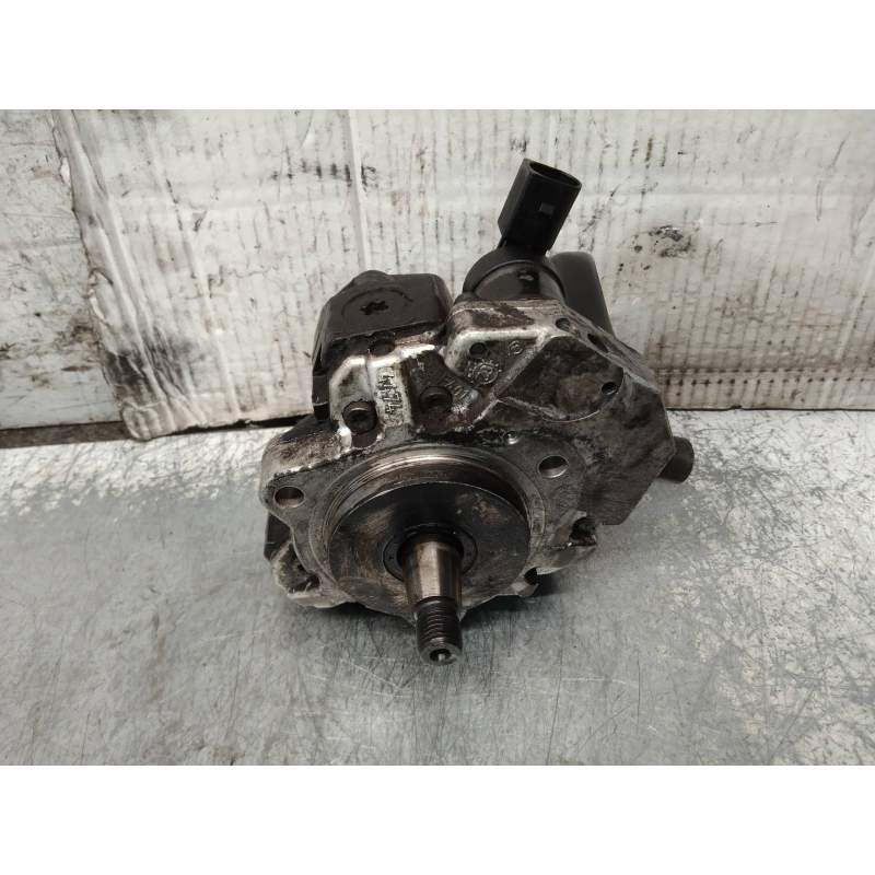Recambio de bomba inyeccion para bmw serie 3 touring (e46) 320d referencia OEM IAM 0445010045 7788670 2001