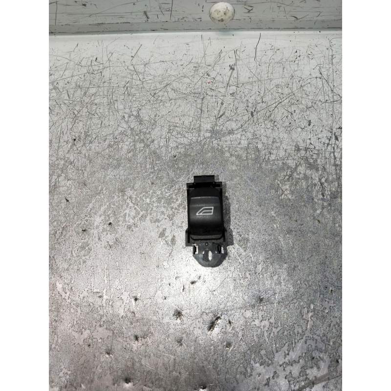 Recambio de mando elevalunas delantero derecho para volvo v50 familiar referencia OEM IAM 30774162 03451305 2004