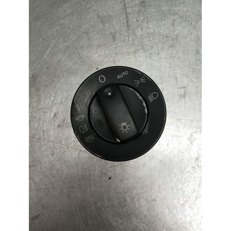Recambio de mando luces para audi a4 b7 (8ec) 2.0 tfsi referencia OEM IAM 8E0941531D INTERRUPTOR 2005
