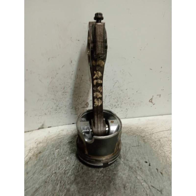 Recambio de piston para seat altea (5p1) sport referencia OEM IAM 0380  