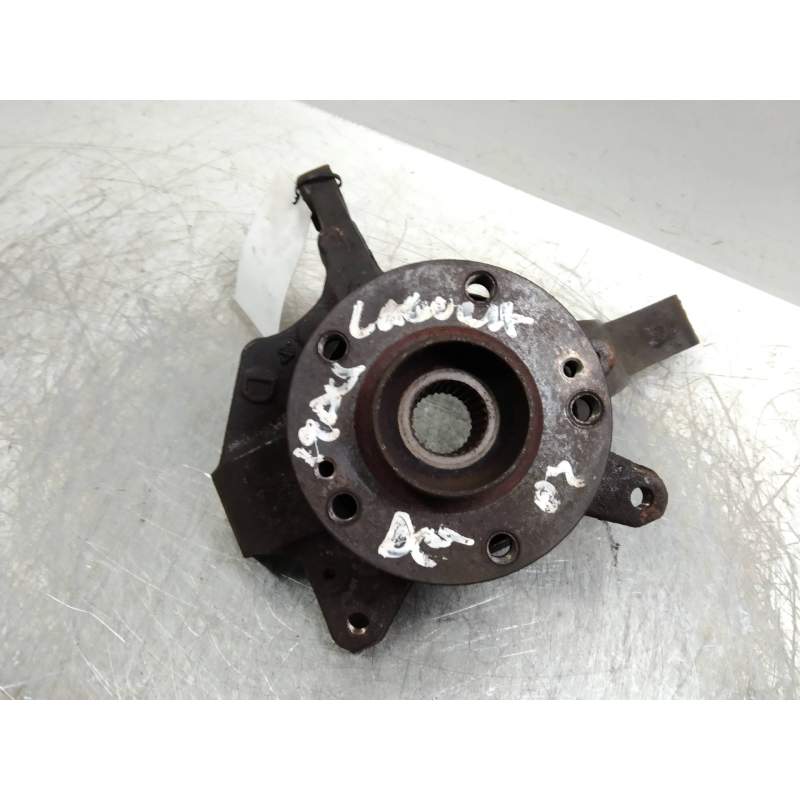 Recambio de mangueta delantera derecha para renault laguna ii (bg0) 1.9 dci diesel referencia OEM IAM  19DCI 2005