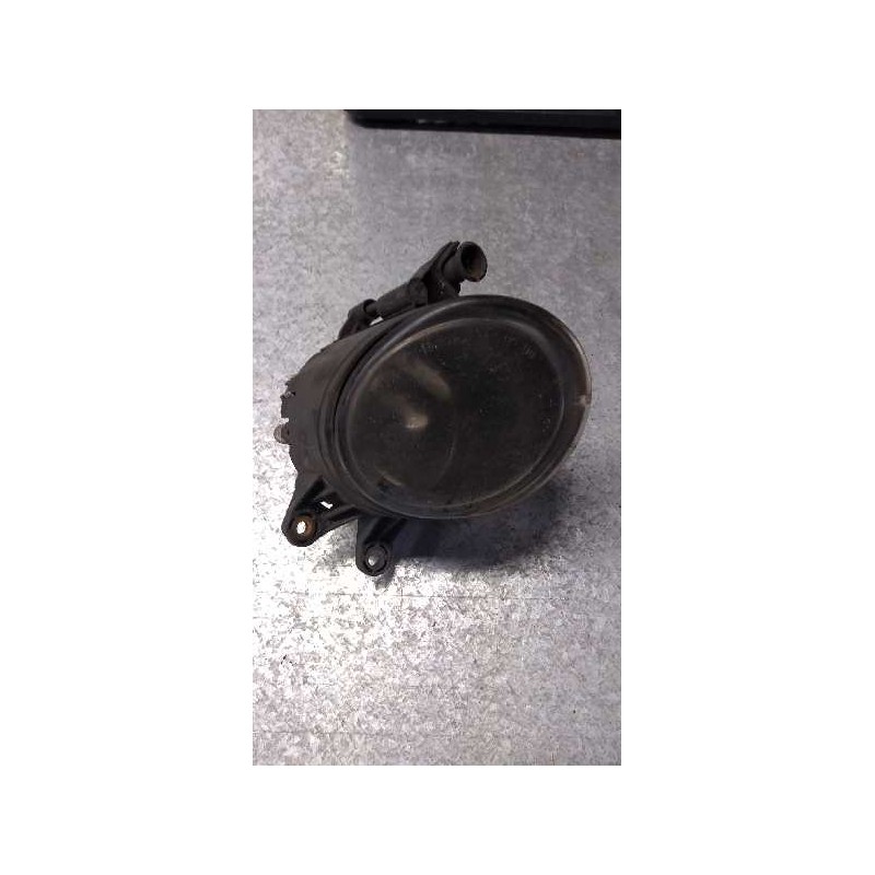 Recambio de faro antiniebla izquierdo para audi a4 berlina (8e) 1.9 tdi (96kw) referencia OEM IAM   