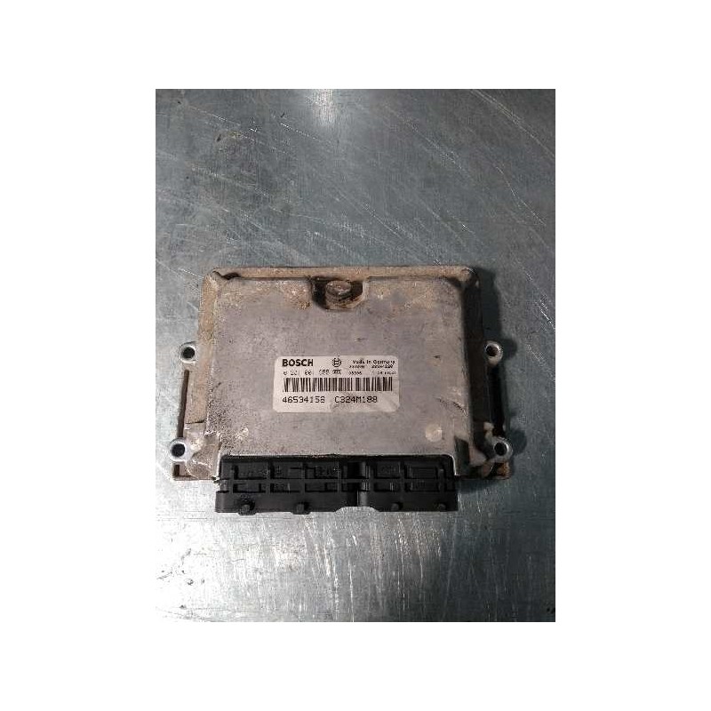 Recambio de centralita motor uce para fiat punto berlina (188) 1.9 jtd hlx (i) referencia OEM IAM 0281001955 46534156 C324M188