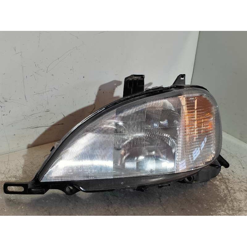 Recambio de faro izquierdo para mercedes clase m (w163) 320 (163.154) referencia OEM IAM 96321100  