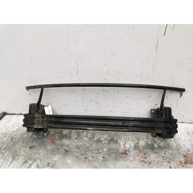 Recambio de refuerzo paragolpes delantero para dodge journey se referencia OEM IAM   2009