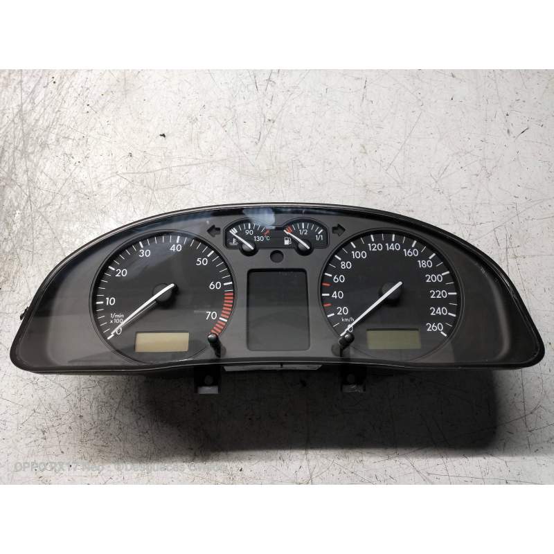 Recambio de cuadro instrumentos para volkswagen passat berlina (3b2) básico referencia OEM IAM 110008002 3B0919860A 1997
