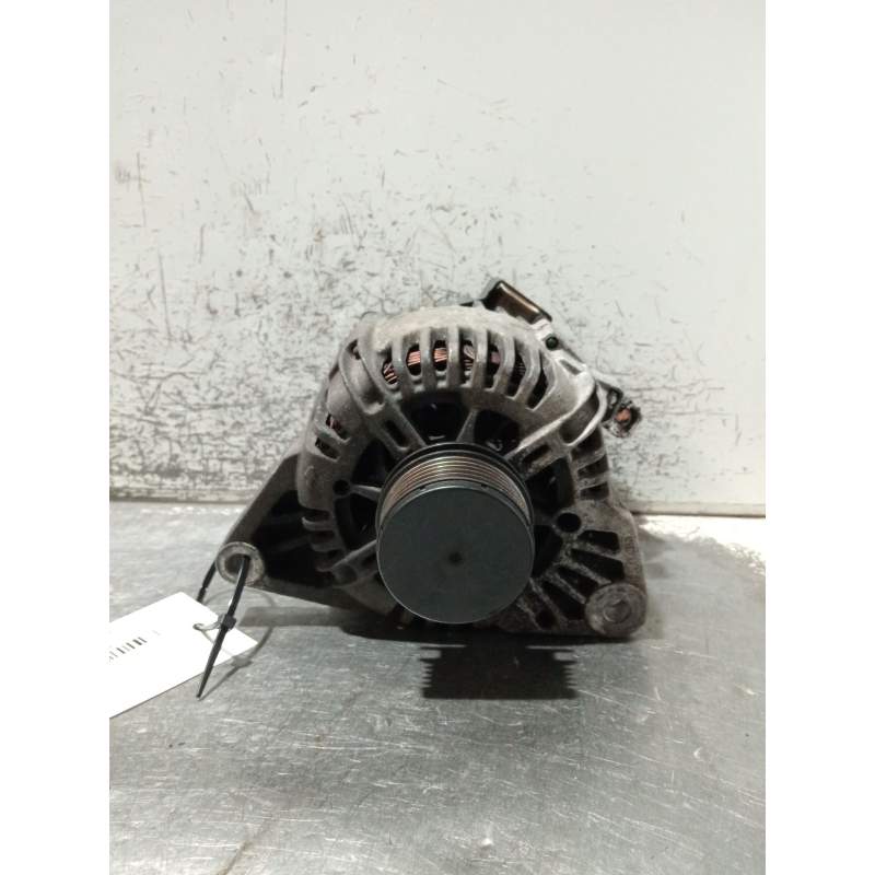 Recambio de alternador para kia cerato i hatchback (ld) 1.5 crdi referencia OEM IAM 373002A110 2655475 
