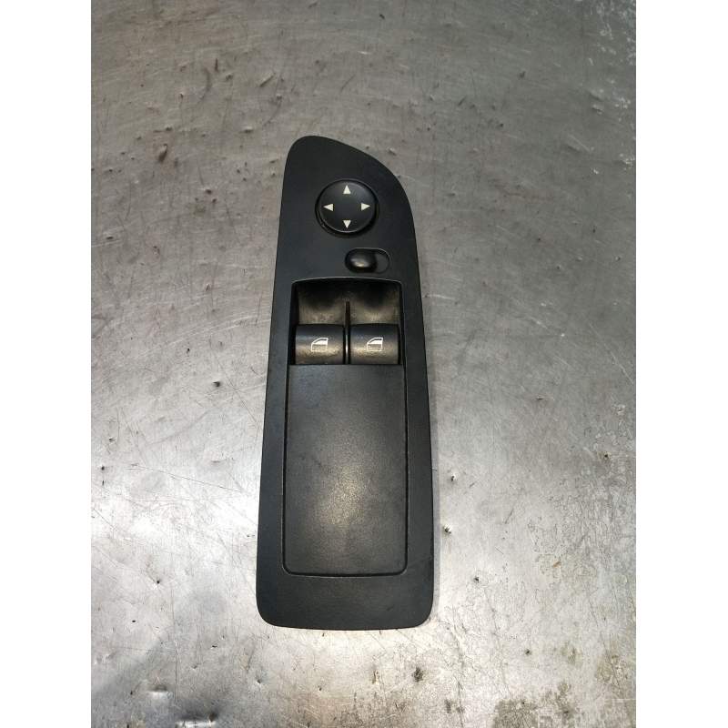 Recambio de mando elevalunas delantero izquierdo para bmw 1 coupé (e82) 123 d referencia OEM IAM 916715401 07W32K103 VER FOTOS 2