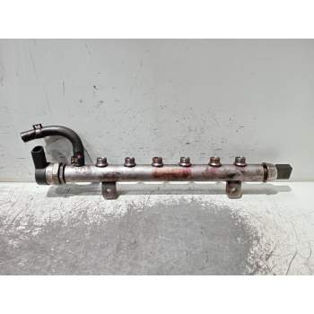 RAMPA INYECTORA 076130093C 