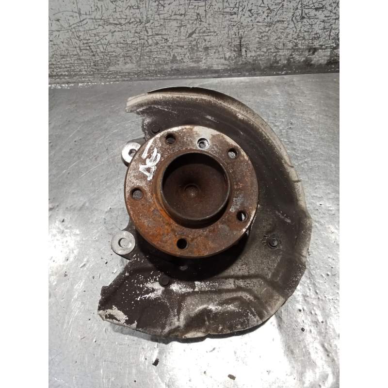 Recambio de mangueta delantera derecha para bmw 1 coupé (e82) 123 d referencia OEM IAM  123D 2007