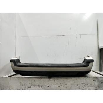 PARAGOLPES TRASERO FAMILIAR 
