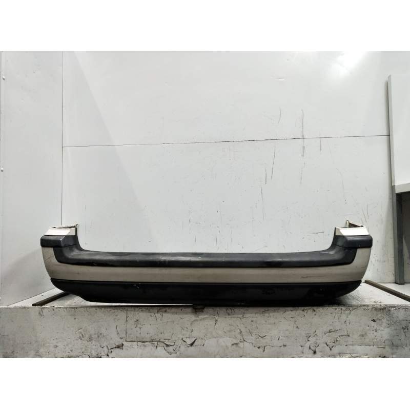 Recambio de paragolpes trasero para volvo v70 ii (285) d5 referencia OEM IAM FAMILIAR  