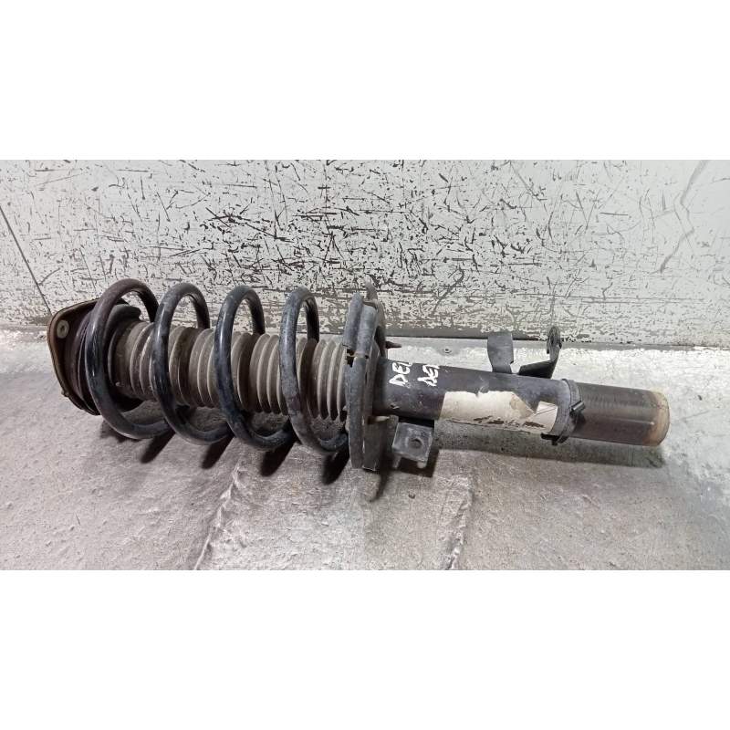 Recambio de amortiguador delantero derecho para ford focus lim. titanium referencia OEM IAM BV6118045LBB  