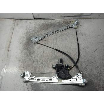 ELEVALUNAS DELANTERO IZQUIERDO 807215959R C47193102 5P