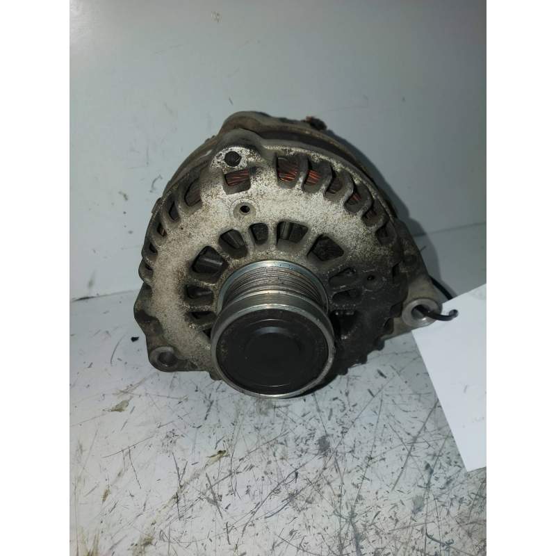 Recambio de alternador para ssangyong actyon 200 xdi referencia OEM IAM A6641540102 DAC 