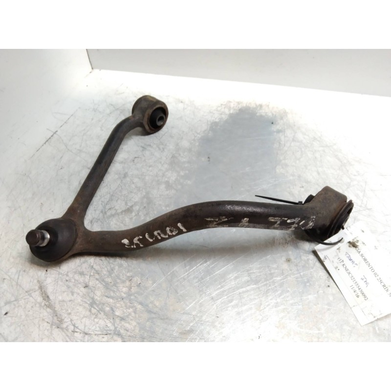 Recambio de brazo suspension inferior delantero izquierdo para kia sorento 2.5 crdi cat referencia OEM IAM   