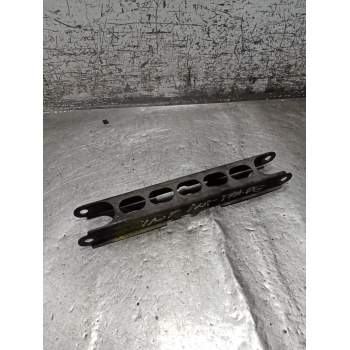 BRAZO SUSPENSION INFERIOR TRASERO DERECHO ANTERIOR 123D 2007