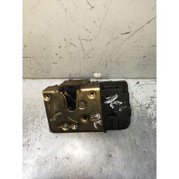 MOTOR CIERRE CENTRALIZADO DELANTERO DERECHO 5P 2001