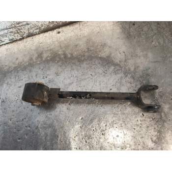 BRAZO SUSPENSION SUPERIOR TRASERO DERECHO 