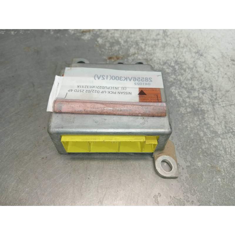 Recambio de centralita airbag para nissan pick-up (d22) 2.5 16v turbodiesel cat referencia OEM IAM 28556VK300 041022 