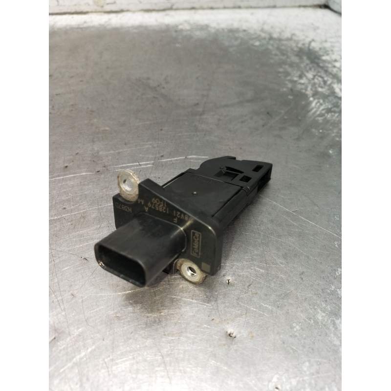 Recambio de caudalimetro para ford fiesta vi van 1.4 tdci referencia OEM IAM 8V2112B579AA  2008