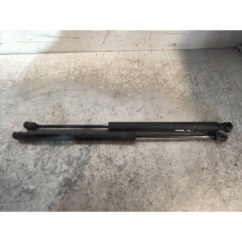 Recambio de amortiguadores maletero / porton para audi allroad quattro (4b5) 2.5 tdi (132kw) referencia OEM IAM 4B9827552N  