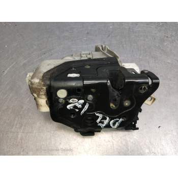 MOTOR CIERRE CENTRALIZADO DELANTERO IZQUIERDO 8J1837015C 5P