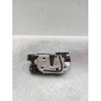 MOTOR CIERRE CENTRALIZADO TRASERO DERECHO 5e0839016c 
