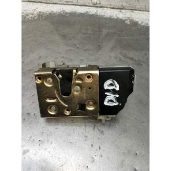 MOTOR CIERRE CENTRALIZADO DELANTERO DERECHO 5P 2005