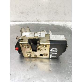 MOTOR CIERRE CENTRALIZADO TRASERO DERECHO 5P 2005
