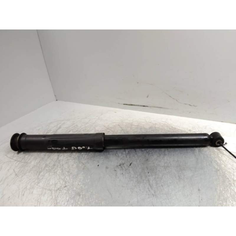 Recambio de amortiguador trasero para citroën c1 1.0 cat (384f) referencia OEM IAM   