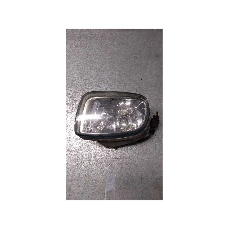 Recambio de faro antiniebla izquierdo para hyundai elantra (xd) 1.6 16v cat referencia OEM IAM   