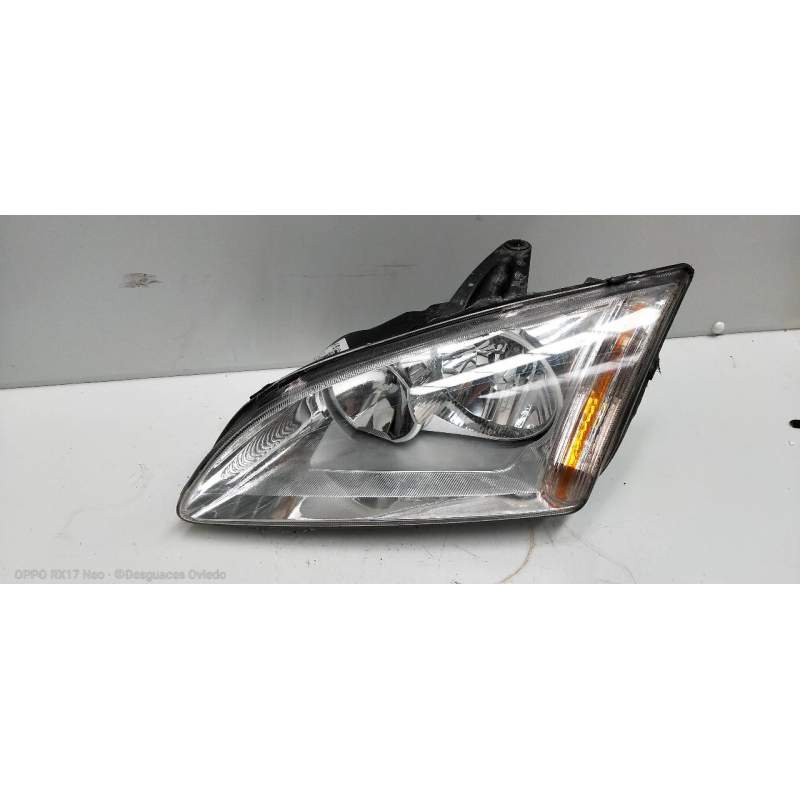 Recambio de faro izquierdo para ford focus sportbreak (cap) ghia referencia OEM IAM   2005