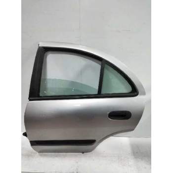PUERTA TRASERA IZQUIERDA 4P 2002