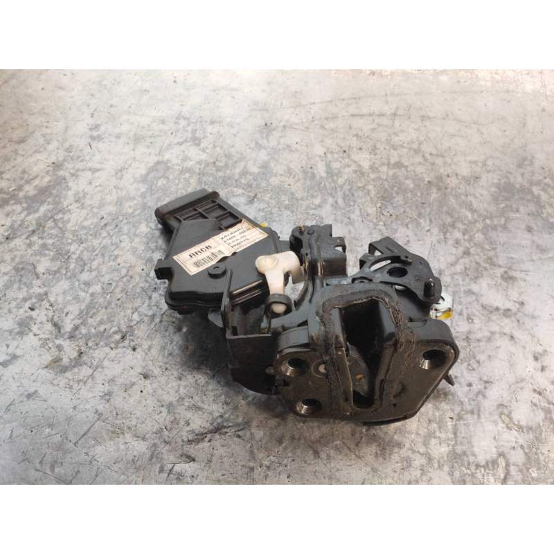 Recambio de motor cierre centralizado trasero derecho para kia magentis active referencia OEM IAM 814202G010 4P 2006
