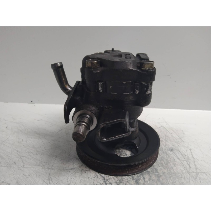 Recambio de bomba direccion para mitsubishi montero (l040) 2500 td (2-ptas.) referencia OEM IAM   