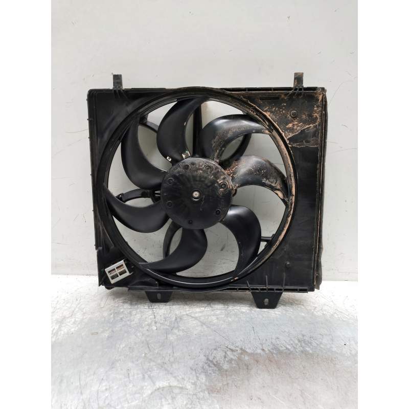 Recambio de electroventilador para peugeot 208 (p2) referencia OEM IAM 9827752980  