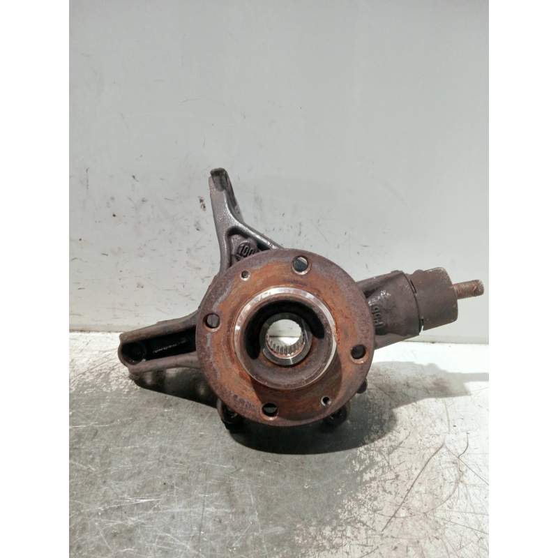 Recambio de mangueta delantera izquierda para citroën c4 picasso referencia OEM IAM  20HDI 2006