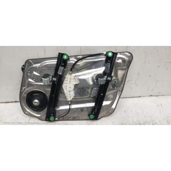 ELEVALUNAS DELANTERO IZQUIERDO A2047660139 A0997200135 4P