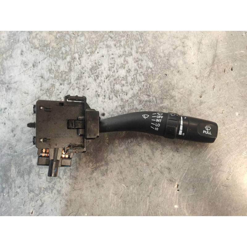 Recambio de mando limpia para kia magentis active referencia OEM IAM 202004725  2006
